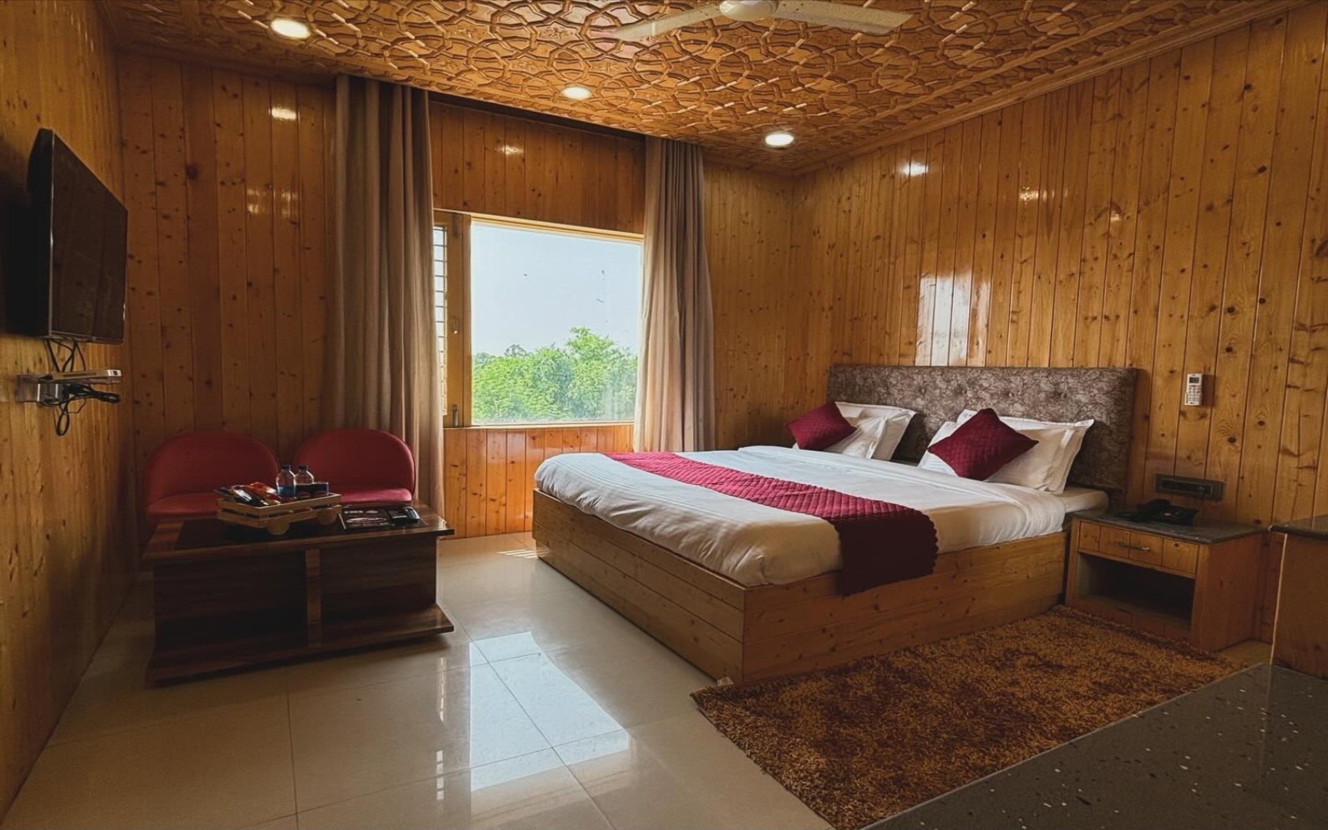 Royal Triple Room